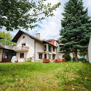 Pi House , Lubiana Slovenia